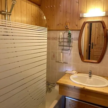 Apartment Le Genepi 4-6 Pers