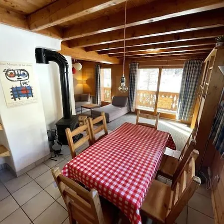 Le Genepi 4-6 Pers Apartment *